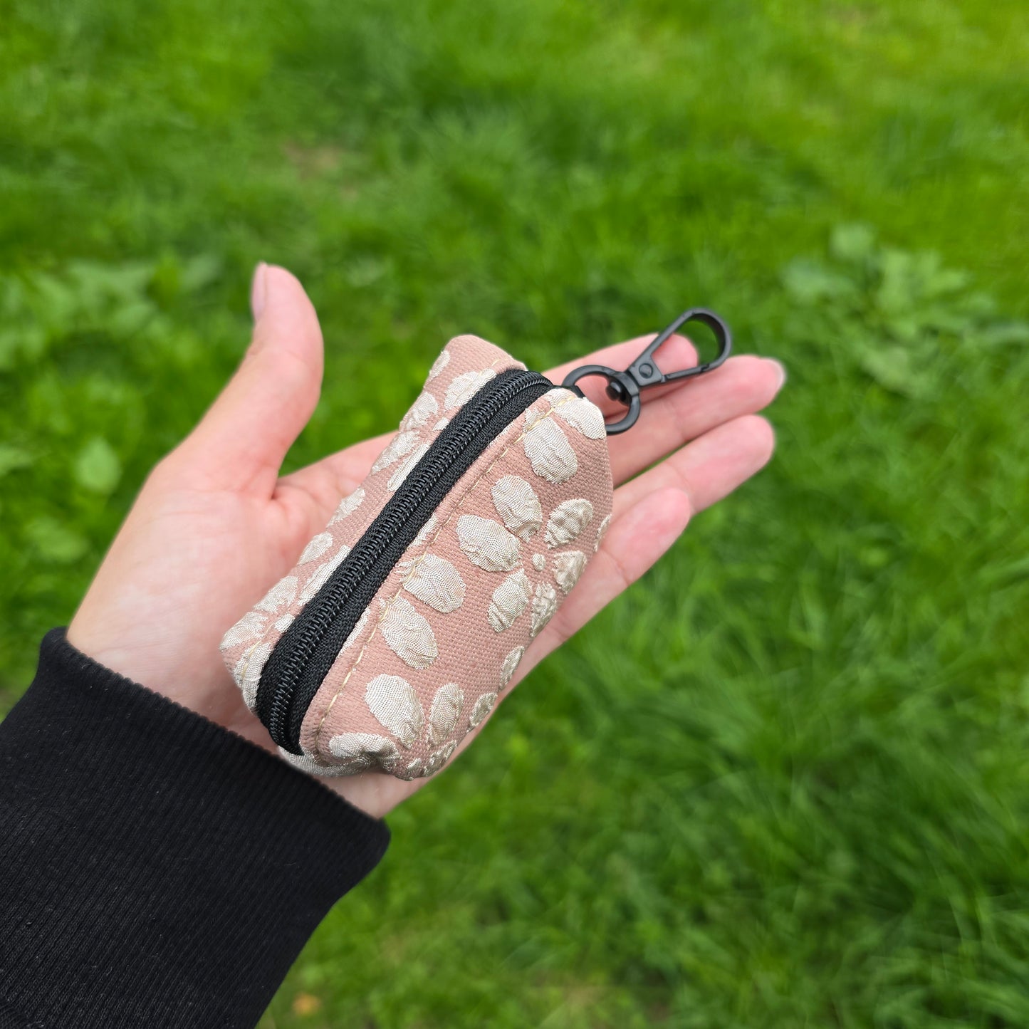 Neutral Floral Jacquard Poop Bag Holder