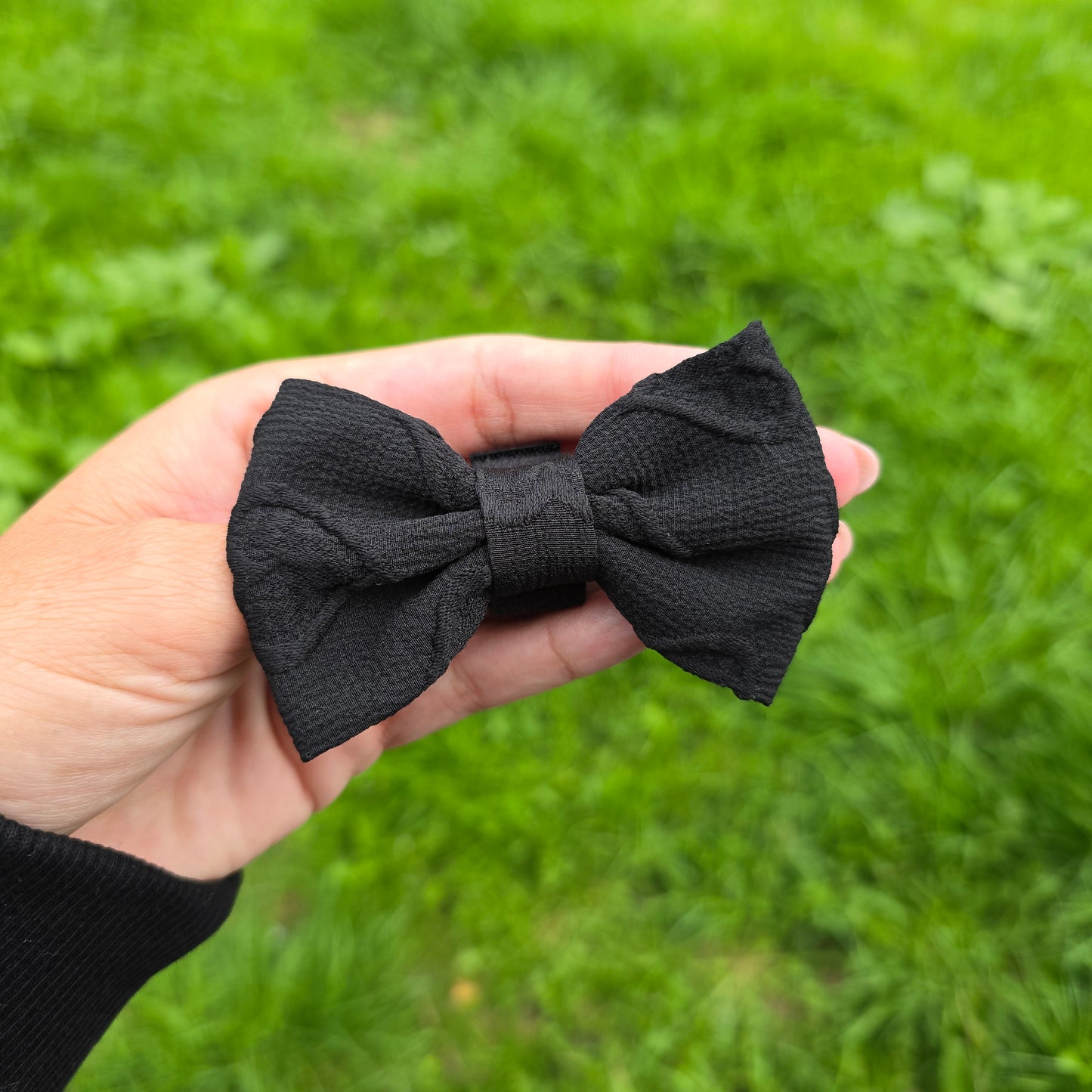 Black Embroidery Heart Classic Bow Tie