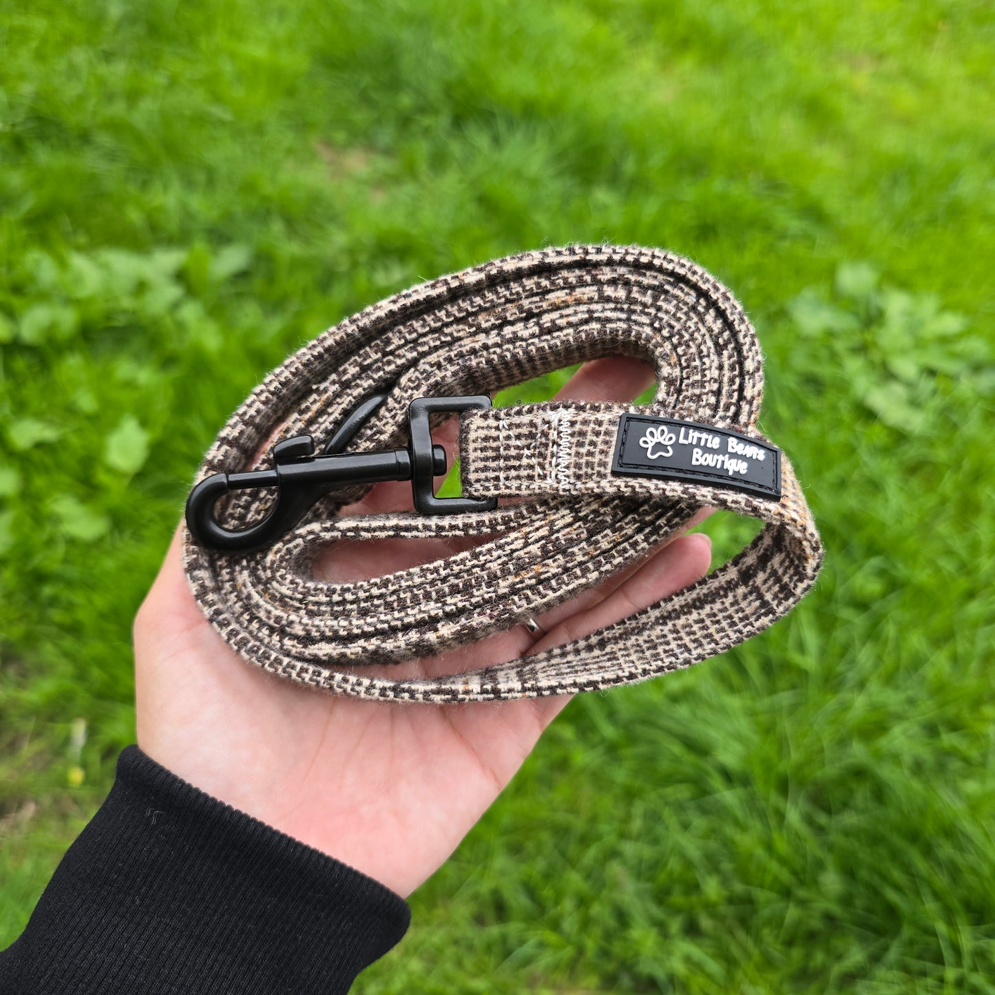 Brown Glen Check Lead