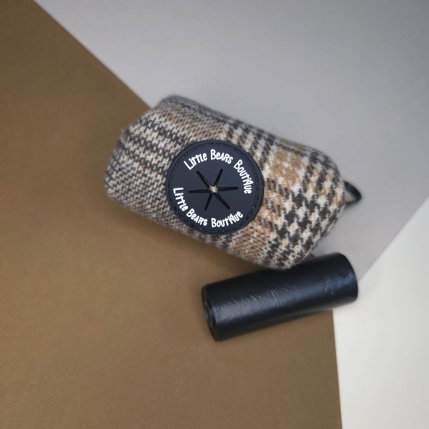 Brown Glen Check Poop Bag Holder