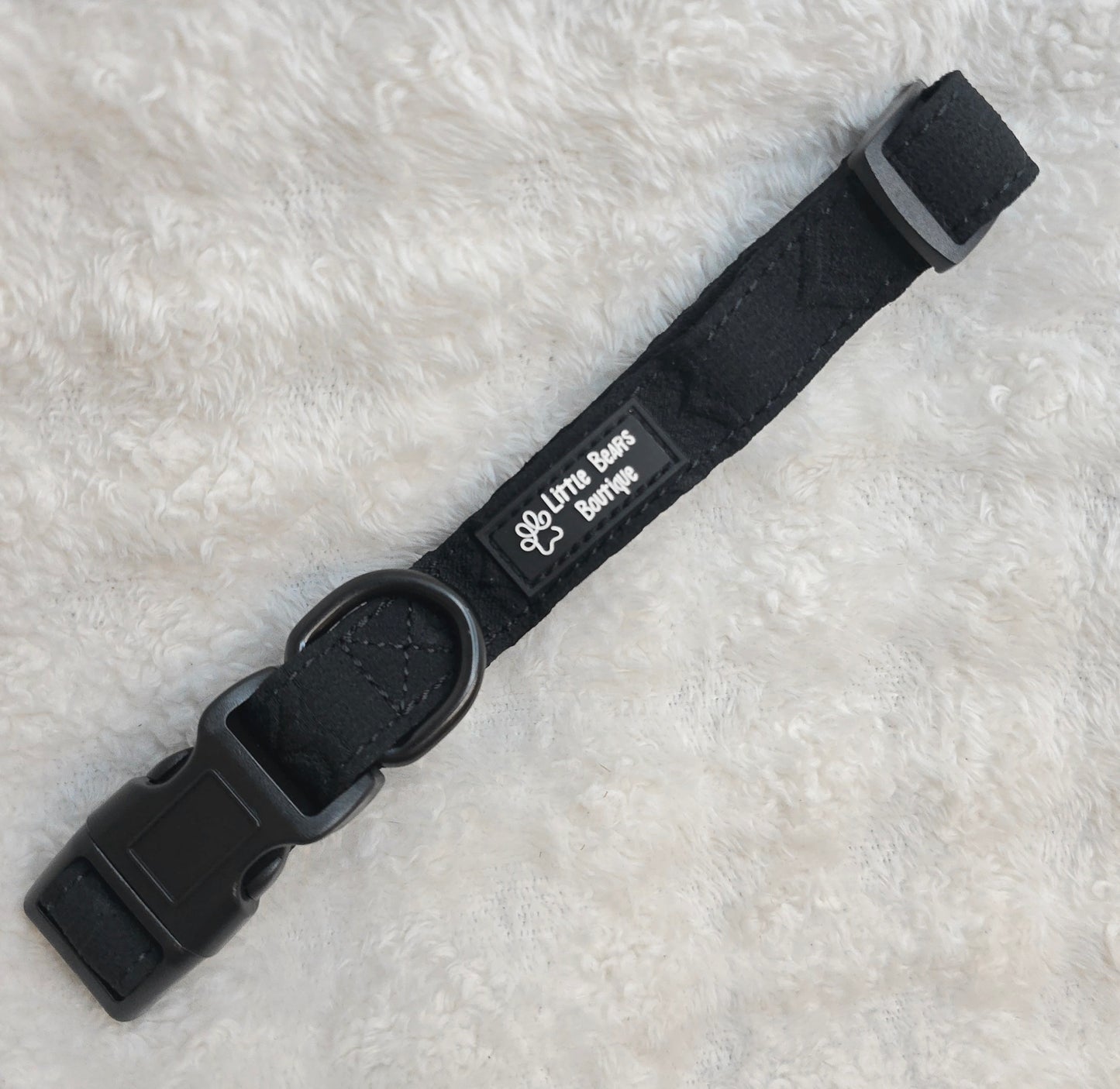 Midnight Hearts Collar