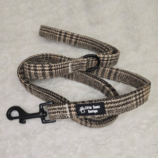 Brown Glen Check Lead