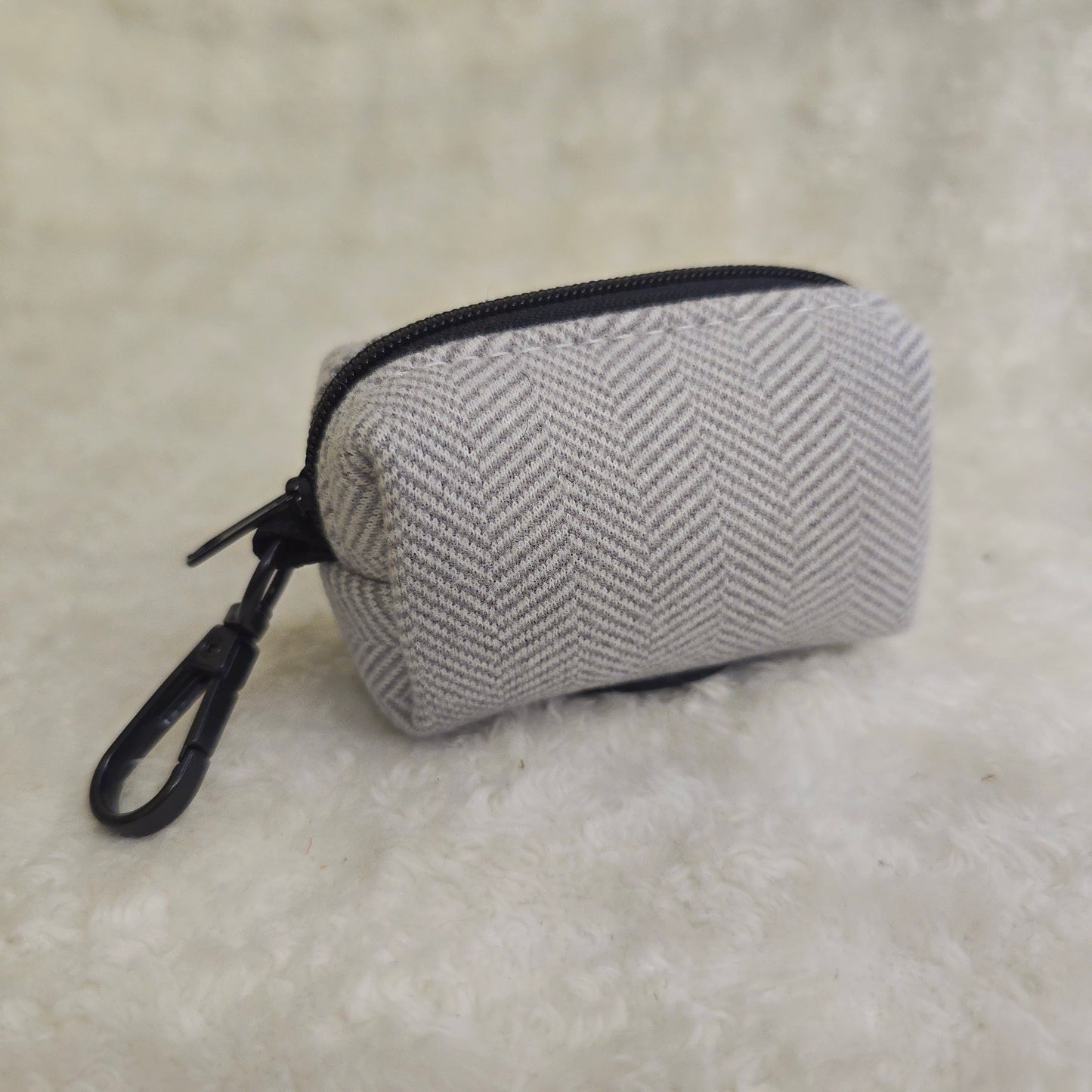 Modern Muse  Poop Bag Holder