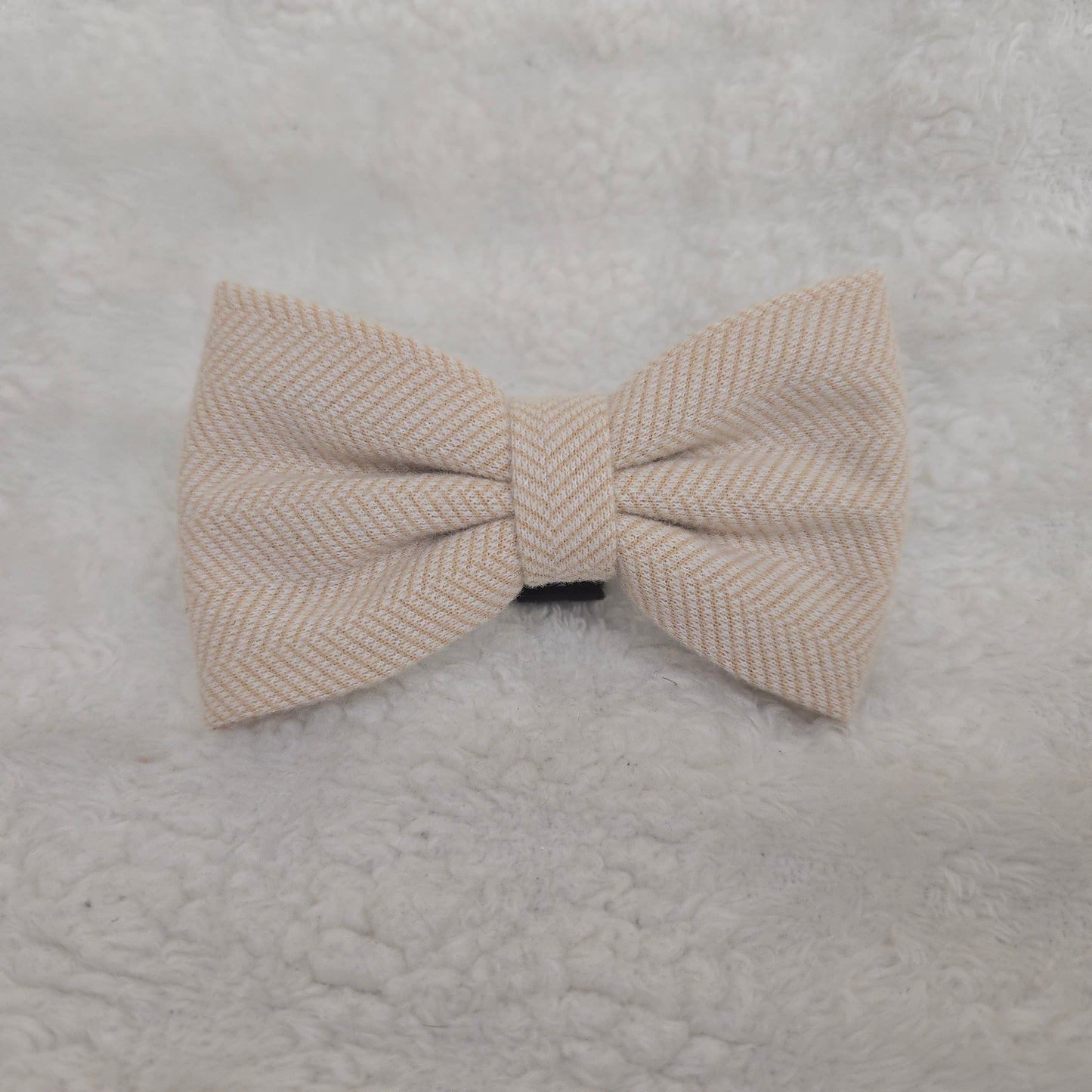 Beige Herringbone Tweed Classic Bow Tie